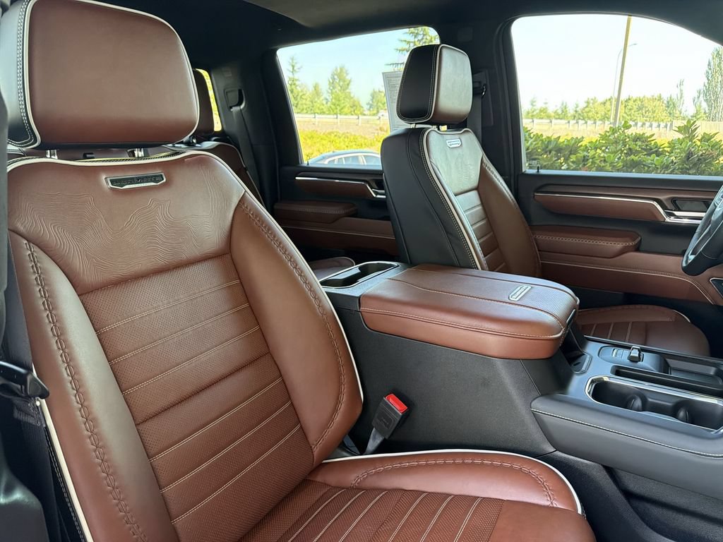 Certified 2024 GMC Sierra 3500 Denali Ultimate AWD/4WD image 30