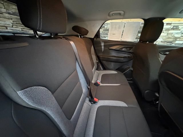 Used 2023 Chevrolet TrailBlazer LT w/ Convenience Package AWD/4WD image 35