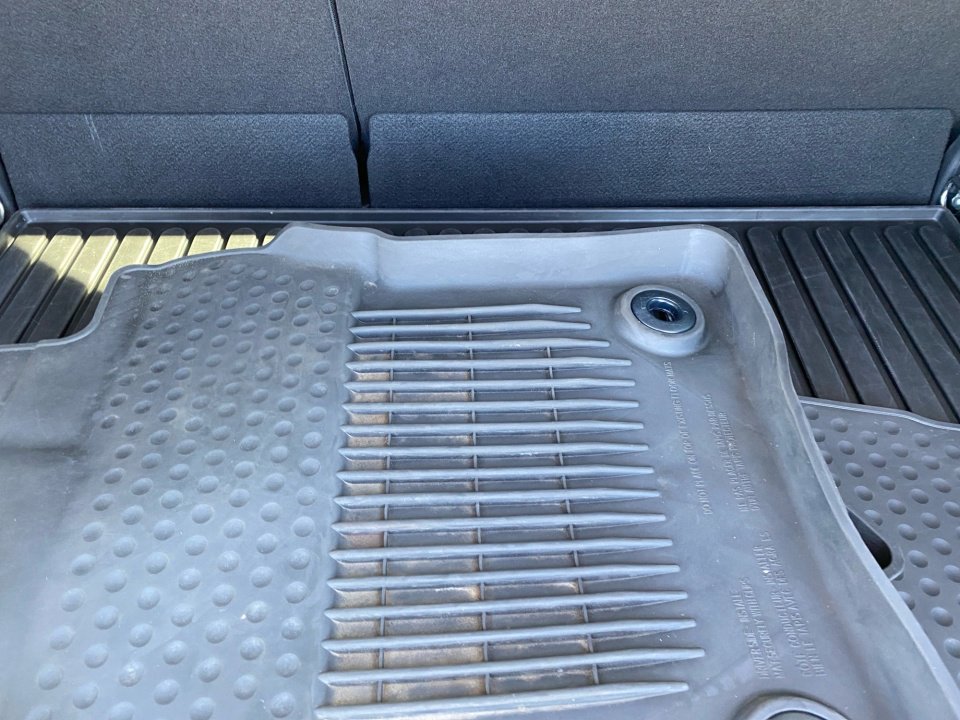 Used 2023 Toyota Corolla Cross L image 18