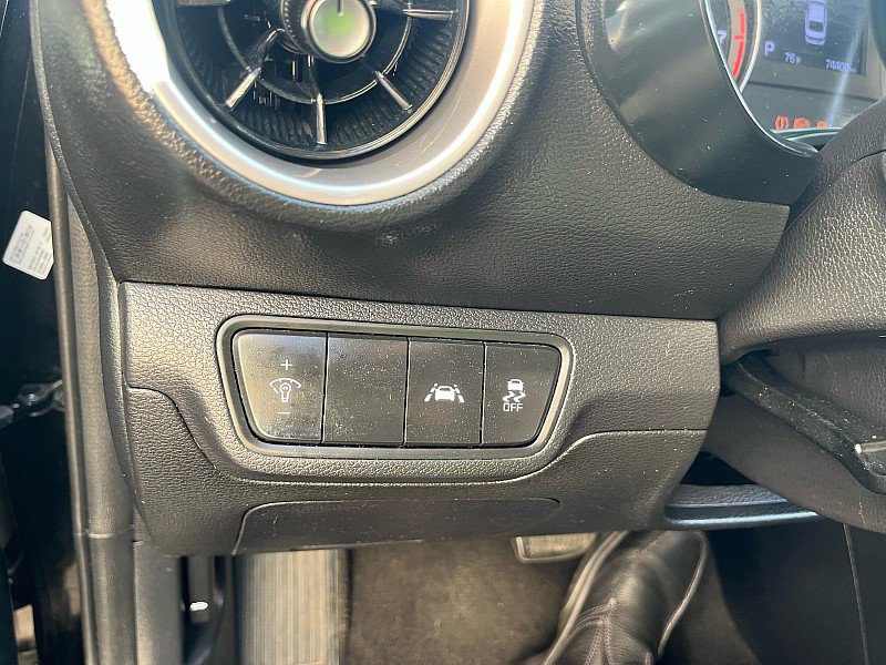 Used 2020 Kia Forte LXS FWD image 21