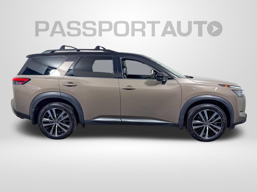 Certified 2023 Nissan Pathfinder Platinum AWD/4WD image 12