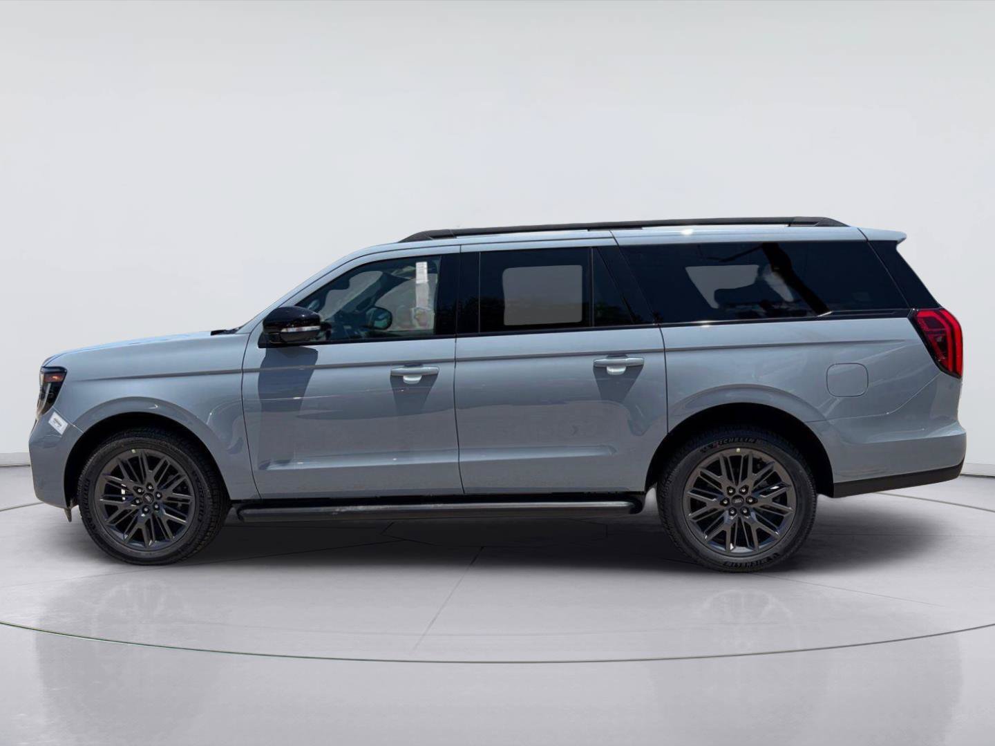 New 2026 Ford Expedition Max Platinum w/ Stealth Appearance Package AWD/4WD image 2