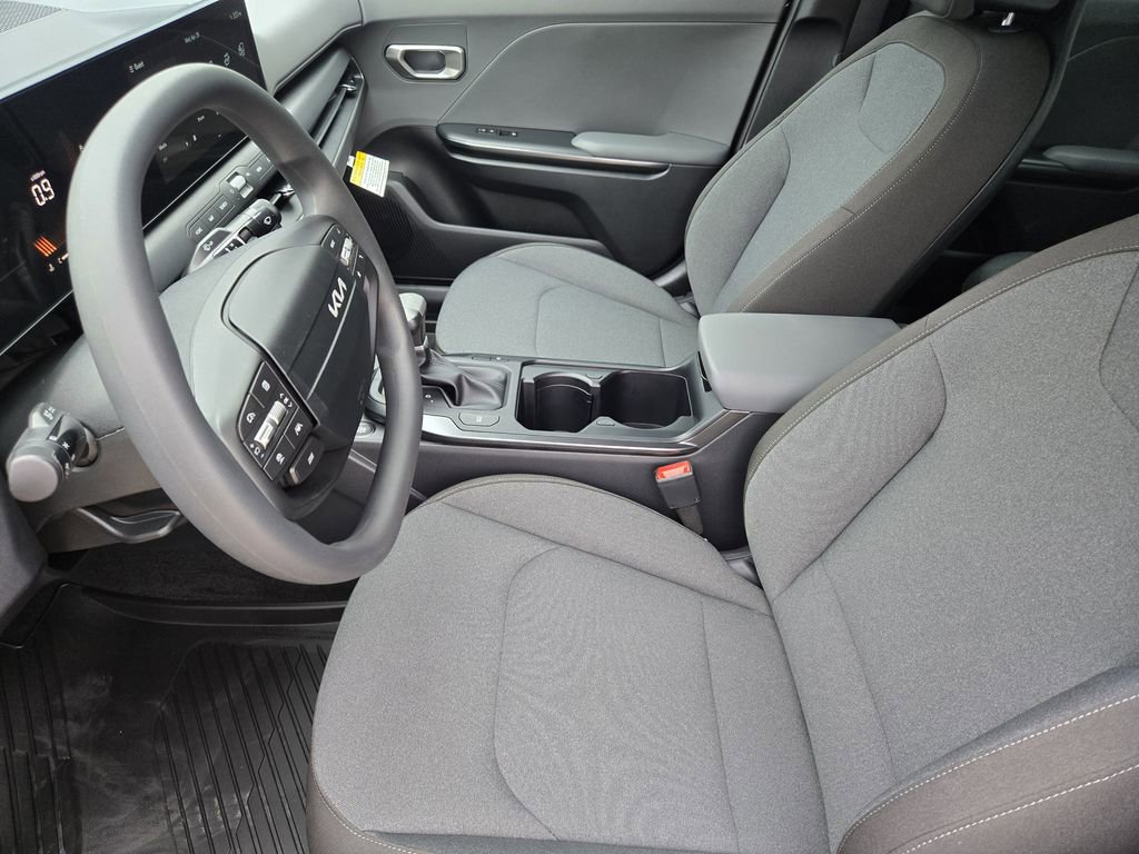 New 2026 Kia K4 FWD image 10