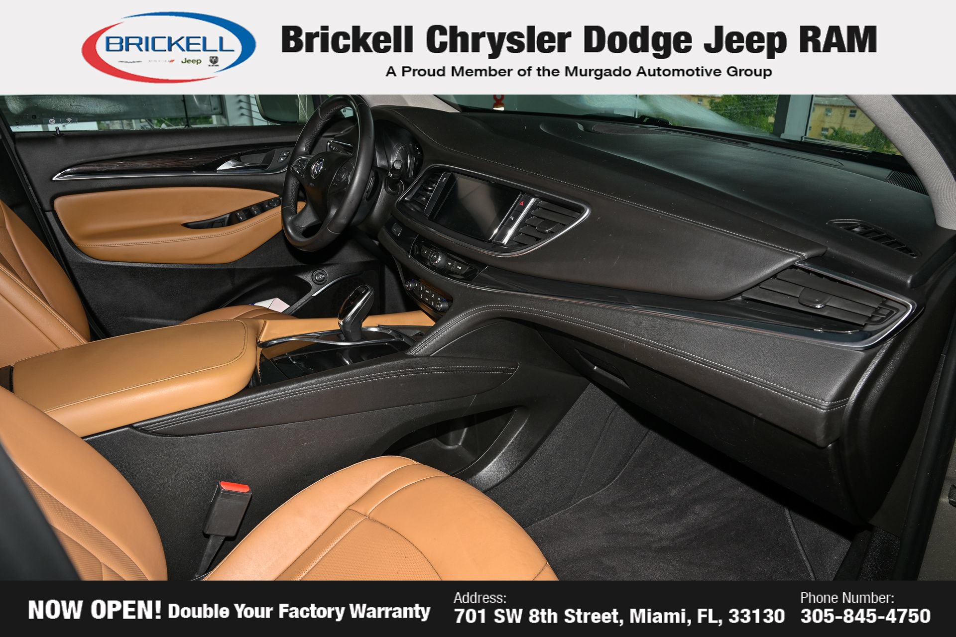 Used 2020 Buick Enclave Essence w/ LPO, Hit The Road Package FWD image 6