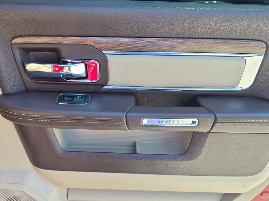 Used 2014 RAM 1500 Laramie w/ Convenience Group RWD image 8
