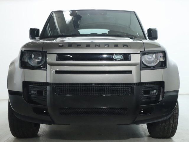 Certified 2024 Land Rover Defender 110 X-Dynamic SE image 13