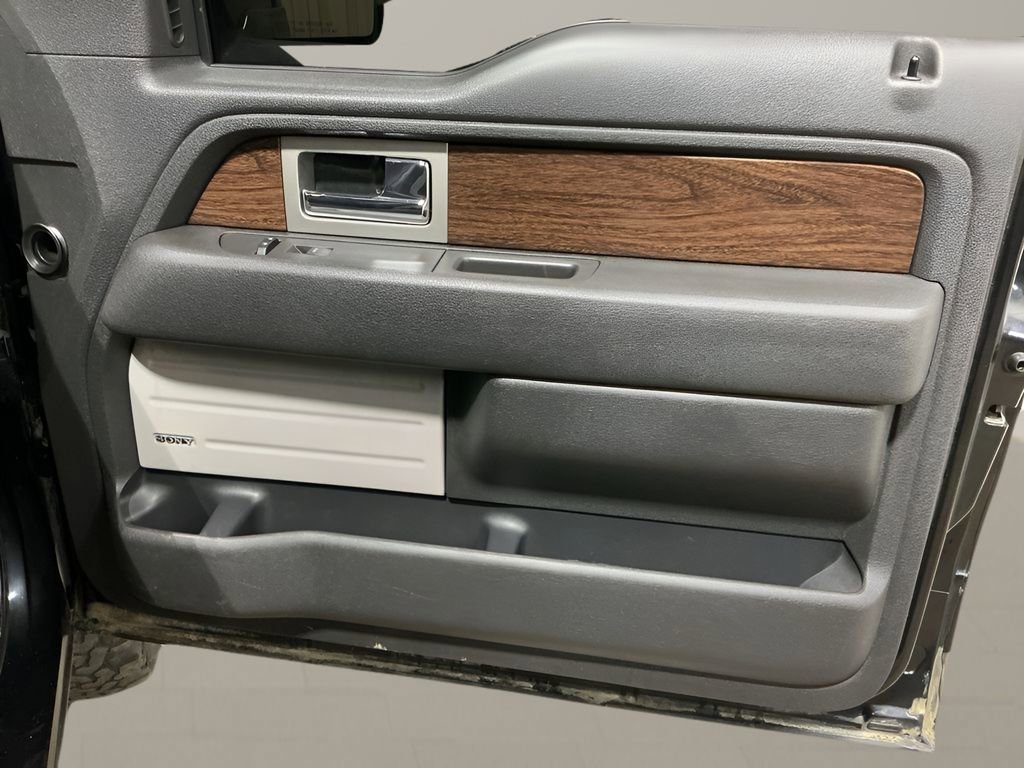 Used 2013 Ford F150 Lariat w/ Luxury Equipment Group image 9