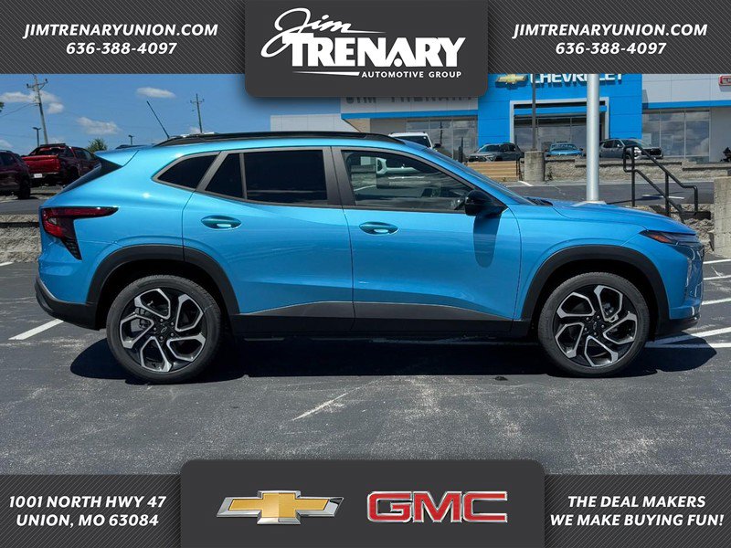 New 2026 Chevrolet Trax RS w/ Sunroof Package FWD image 1
