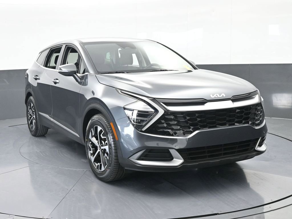 Used 2024 Kia Sportage EX image 9