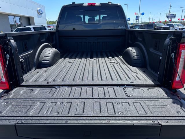 New 2026 Ford F250 Lariat w/ Black Appearance Package AWD/4WD image 7