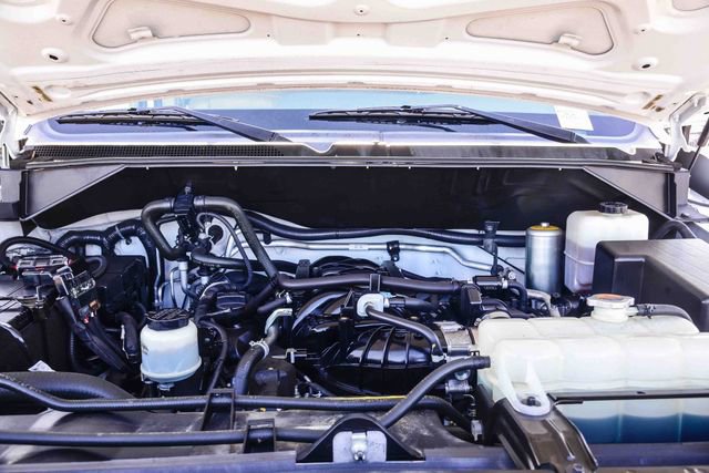 Used 2019 Nissan NV 3500 SL image 33