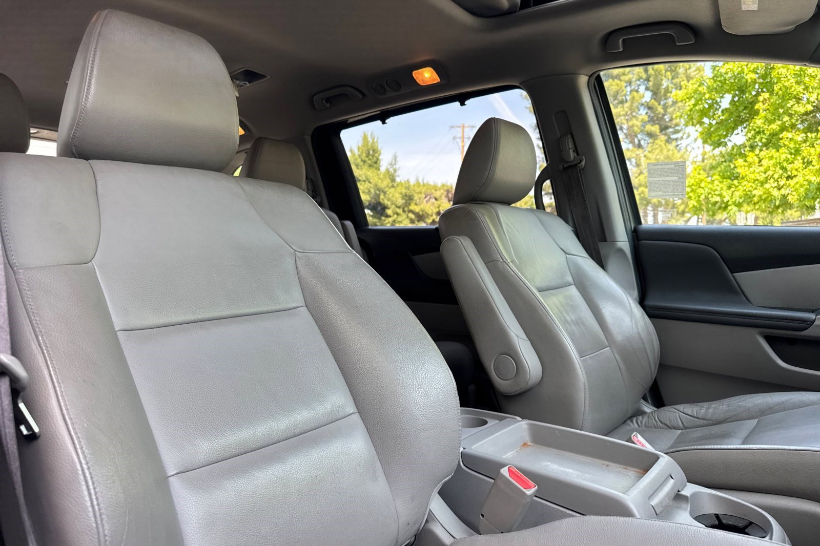 Used 2012 Honda Odyssey EX-L image 30