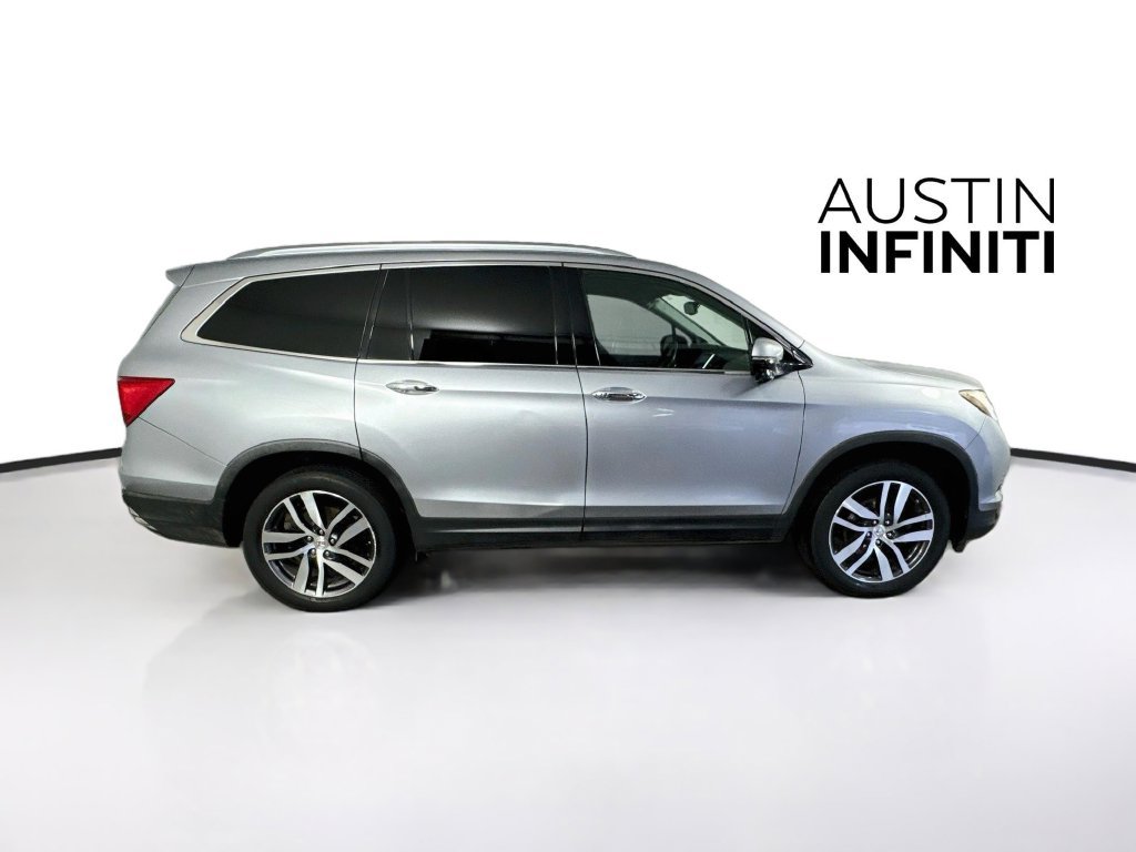 Used 2016 Honda Pilot Touring image 8