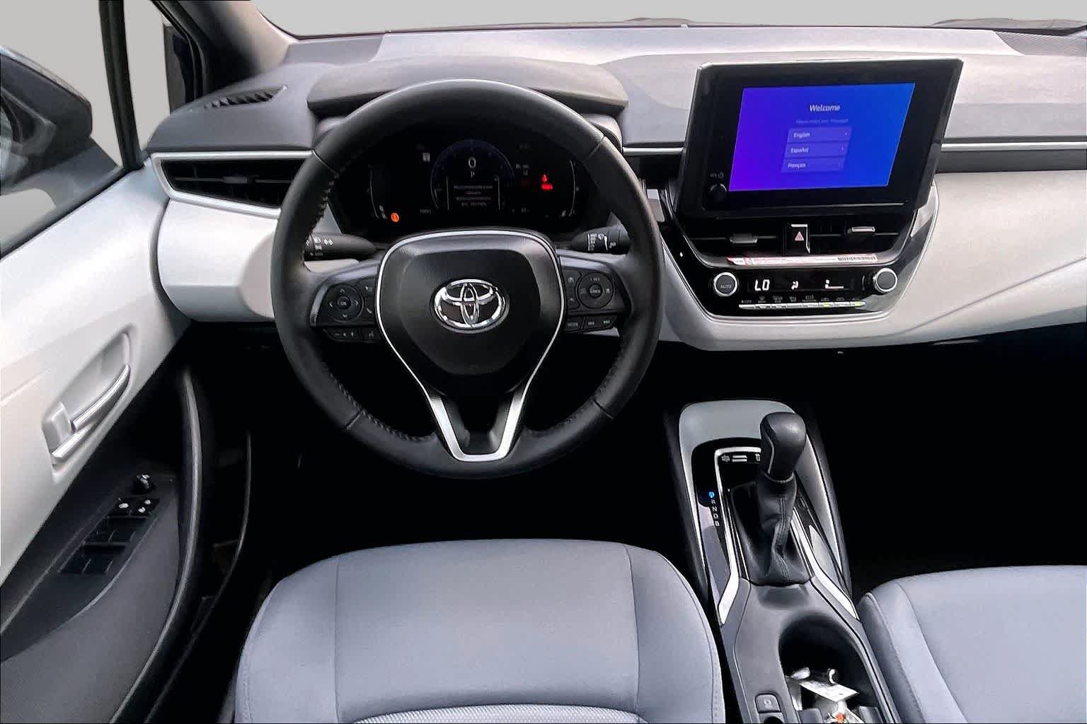 Used 2026 Toyota Corolla SE FWD image 6