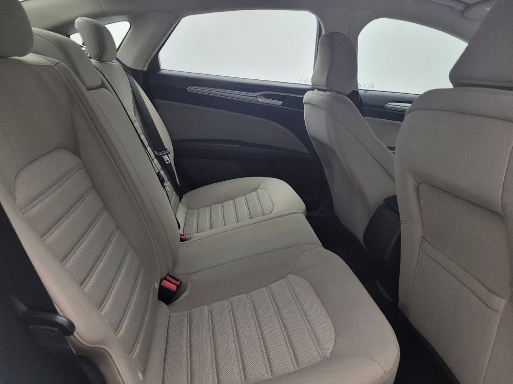 Used 2020 Ford Fusion S FWD image 19