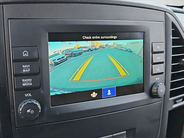 Used 2023 Mercedes-Benz Metris image 13