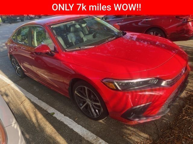 Used 2022 Honda Civic Touring image 1
