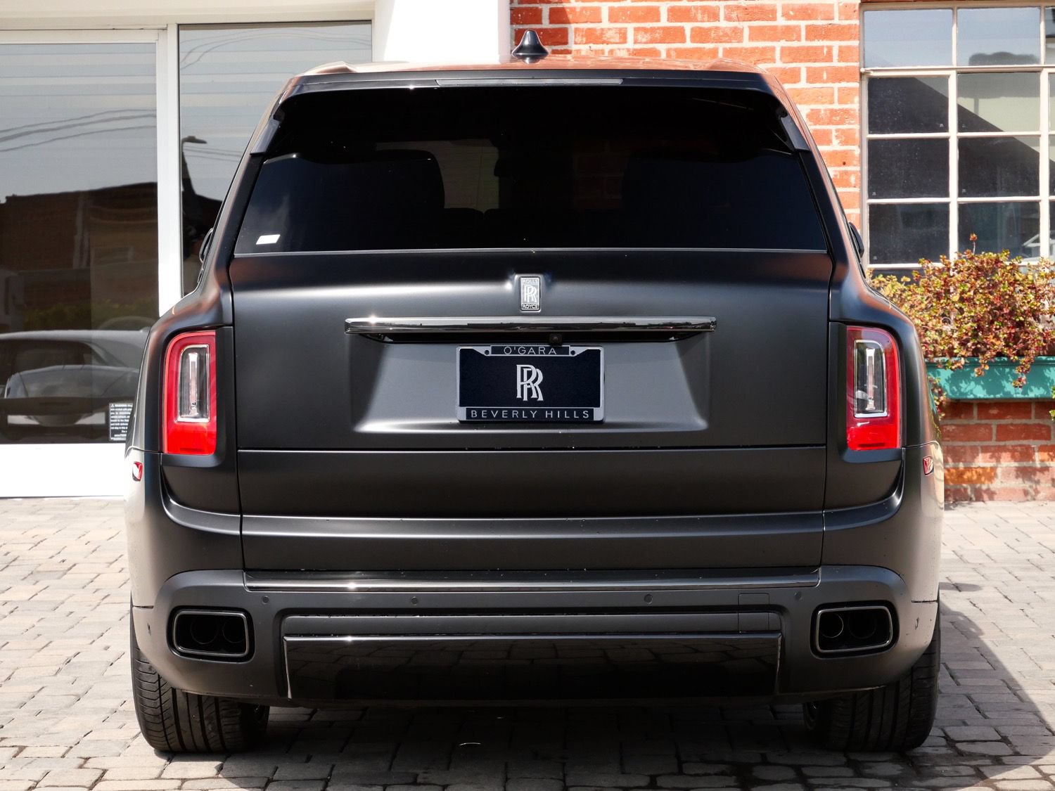 Certified 2023 Rolls-Royce Cullinan Black Badge w/ Dark Exterior Package AWD/4WD image 21