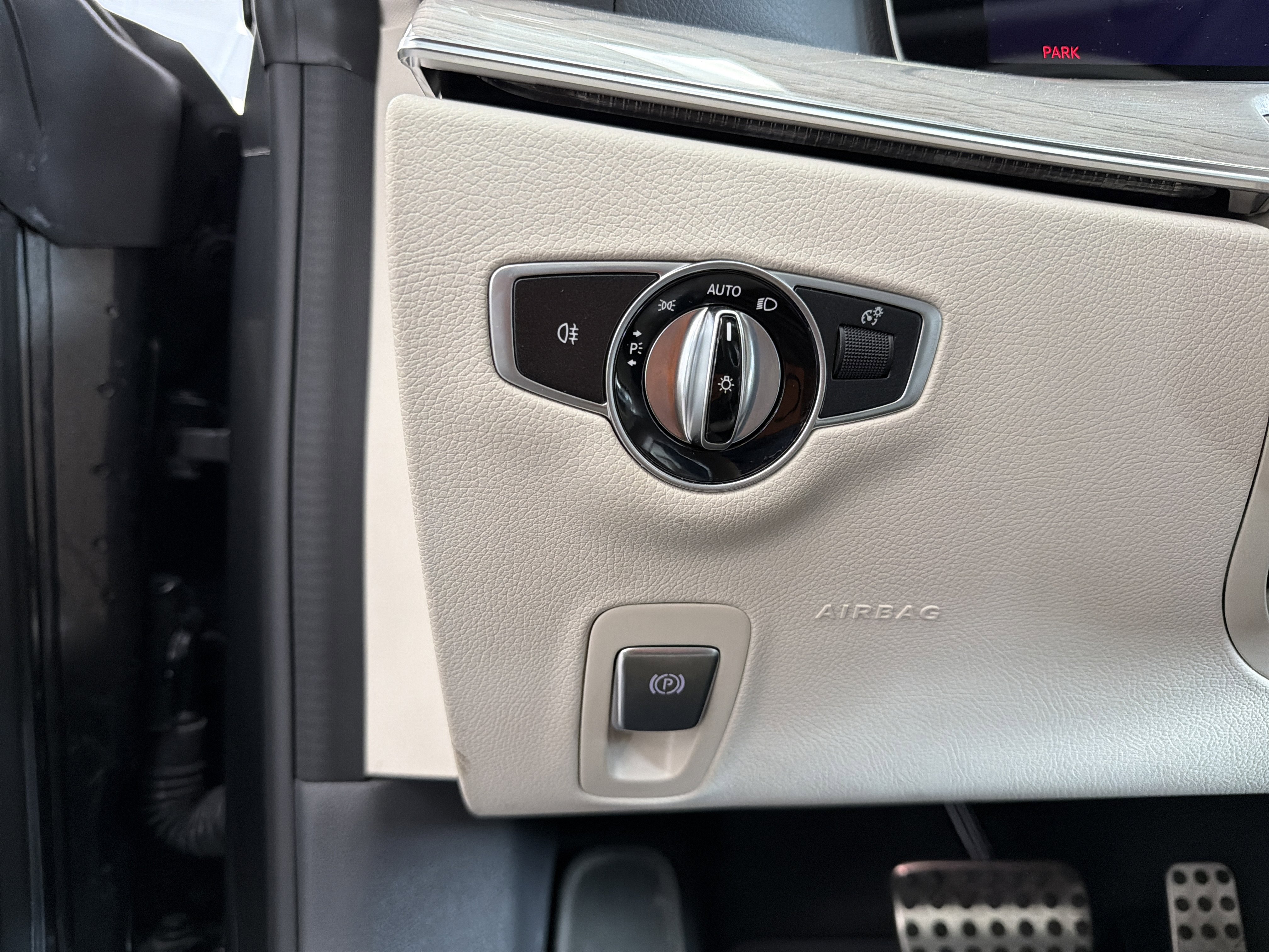 Used 2022 Mercedes-Benz E 450 4MATIC Coupe image 16