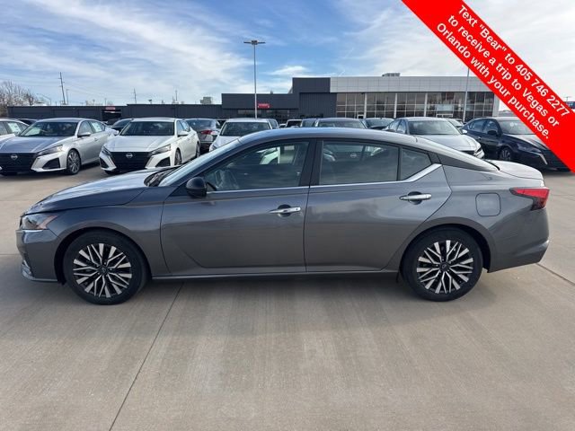 Used 2025 Nissan Altima 2.5 SV video 2