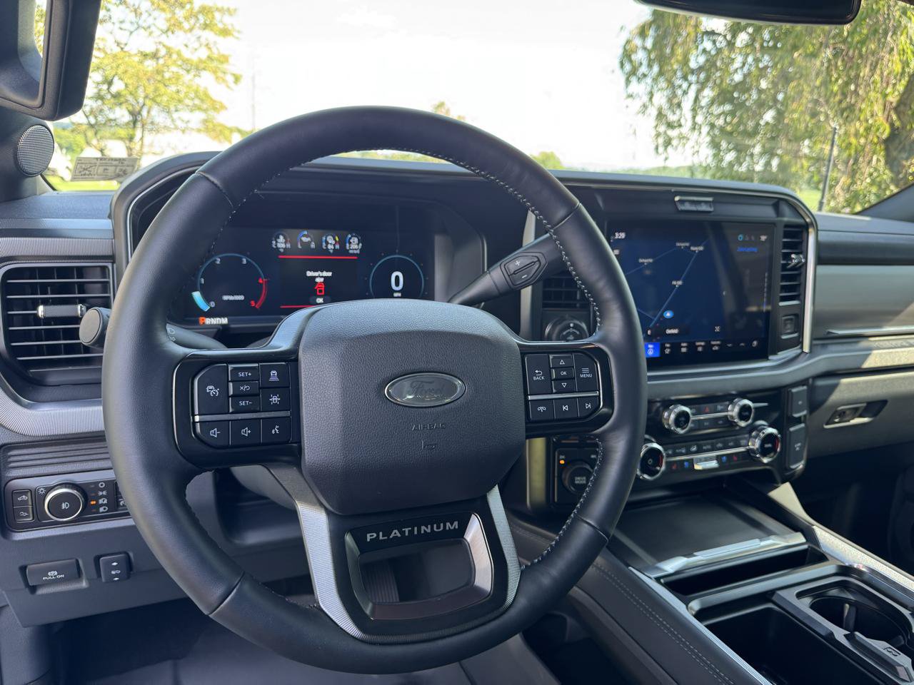 Used 2026 Ford F450 Platinum w/ FX4 Off-Road Package AWD/4WD image 15