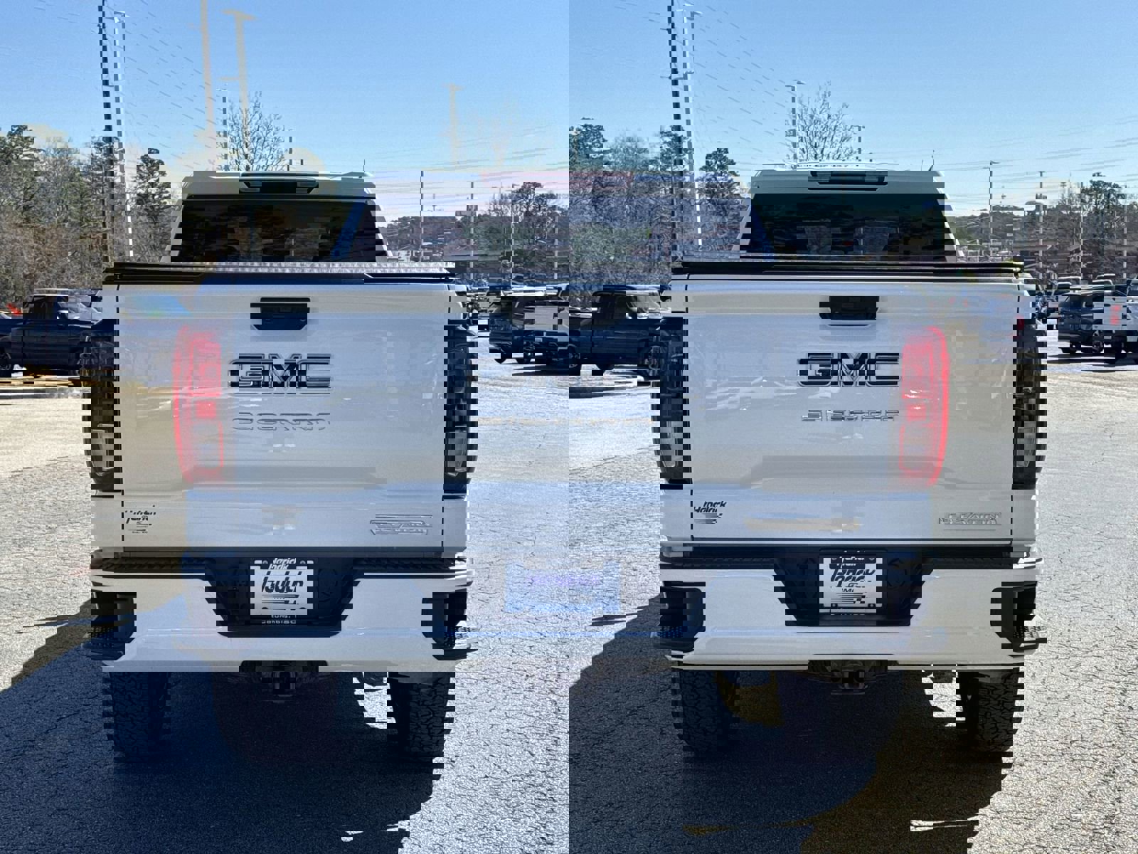 Used 2023 GMC Sierra 1500 Elevation w/ LPO, Elevation Black Package image 9