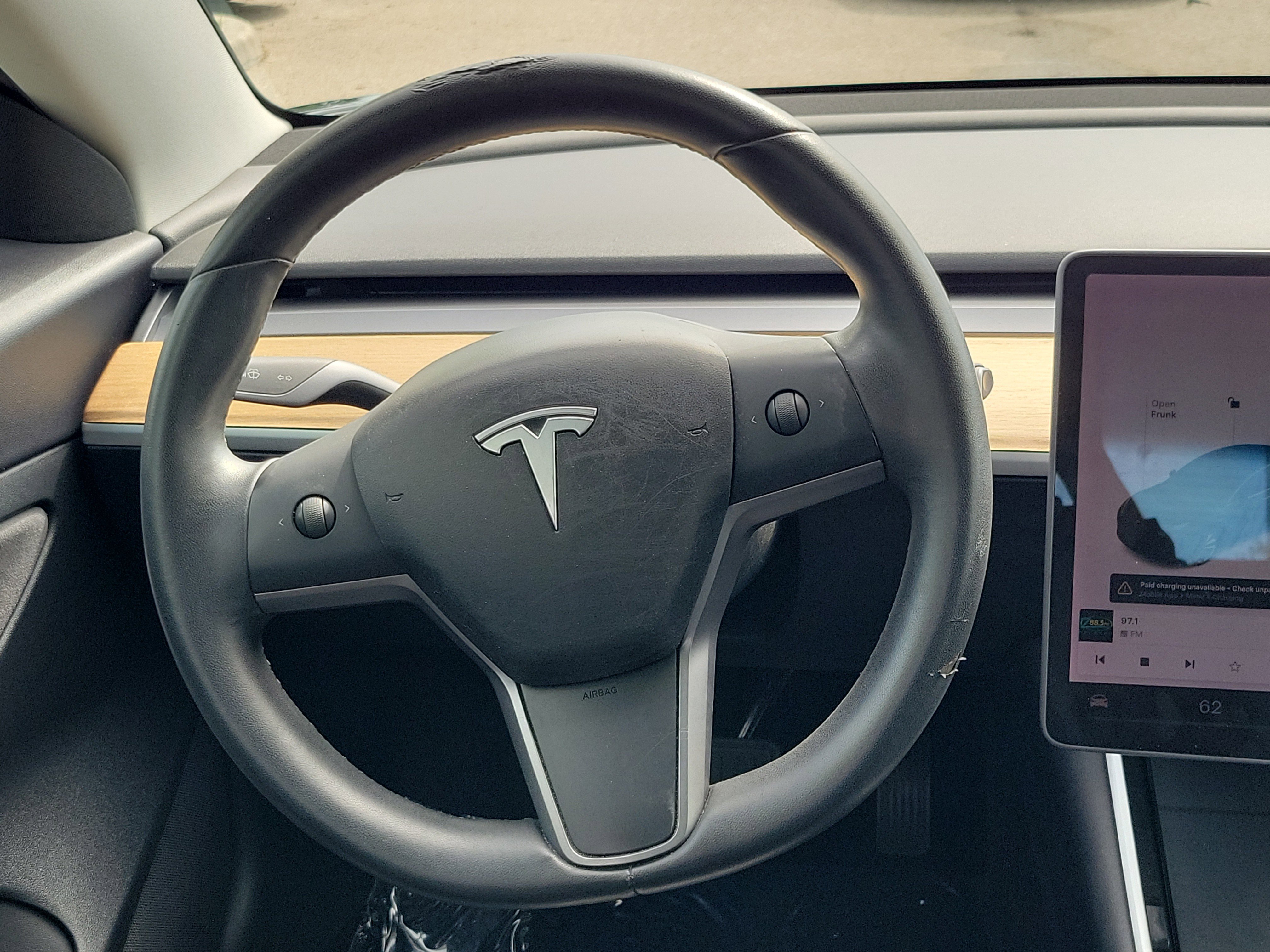 Used 2020 Tesla Model 3 Standard Range Plus RWD image 19