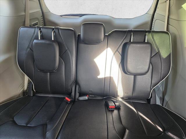 Used 2021 Chrysler Pacifica Limited image 15