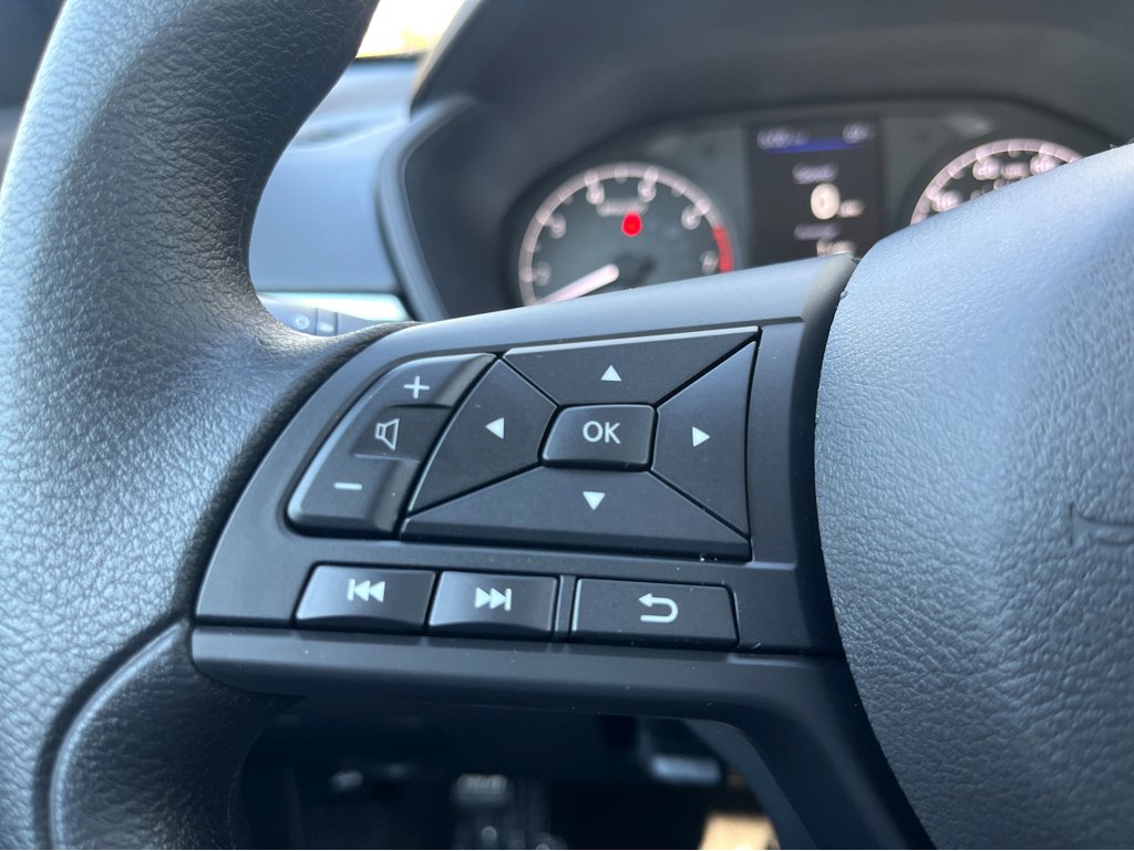 Used 2024 Nissan Altima 2.5 S image 11