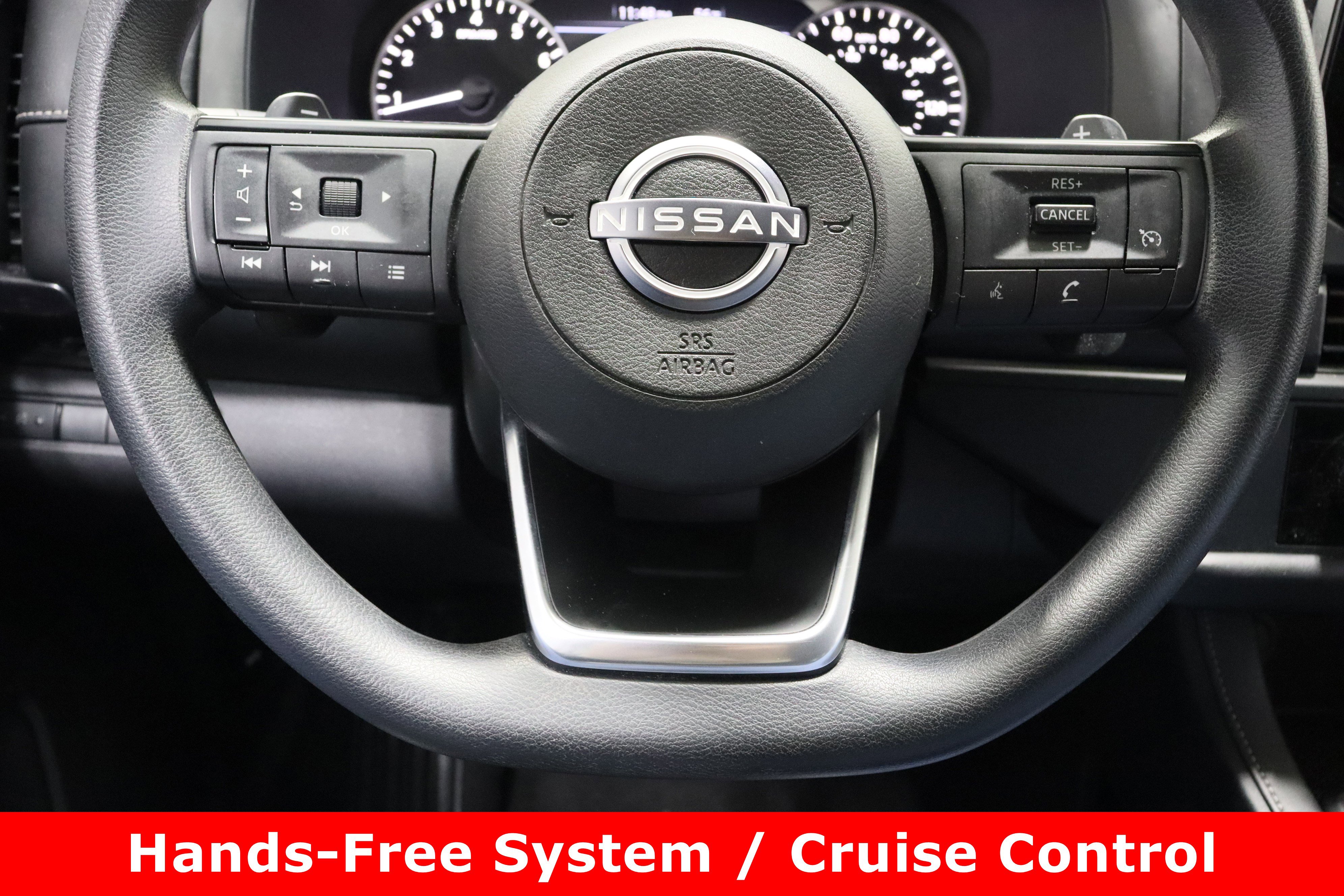 Used 2023 Nissan Pathfinder S image 24