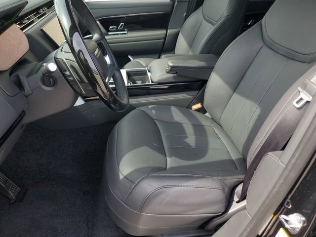 New 2024 Land Rover Range Rover SE AWD/4WD image 17