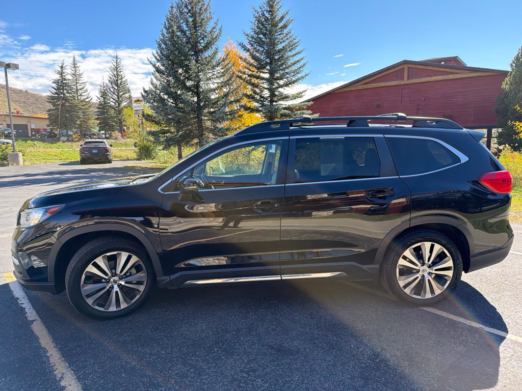 Used 2022 Subaru Ascent Limited w/ Technology Package AWD/4WD image 19