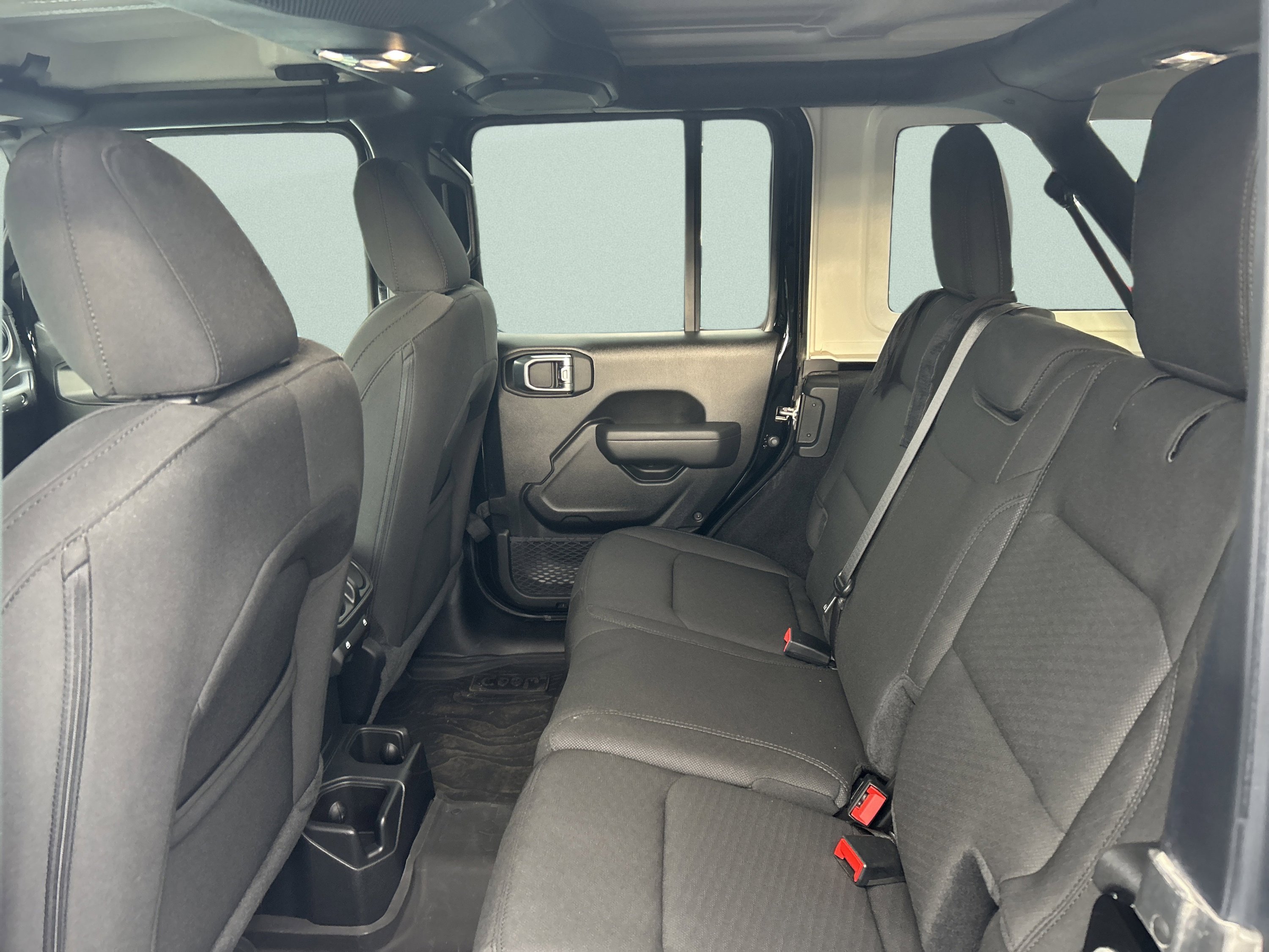 Used 2023 Jeep Wrangler Willys image 13