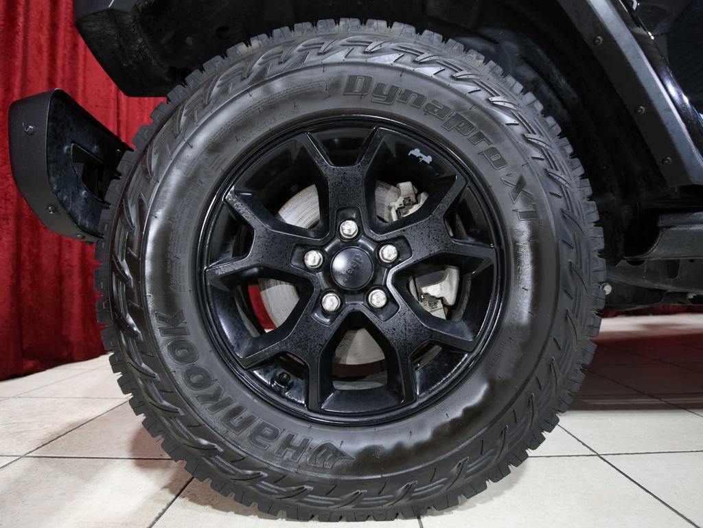 Used 2019 Jeep Wrangler Unlimited Sahara w/ Quick Order Package 24M Moab AWD/4WD image 7