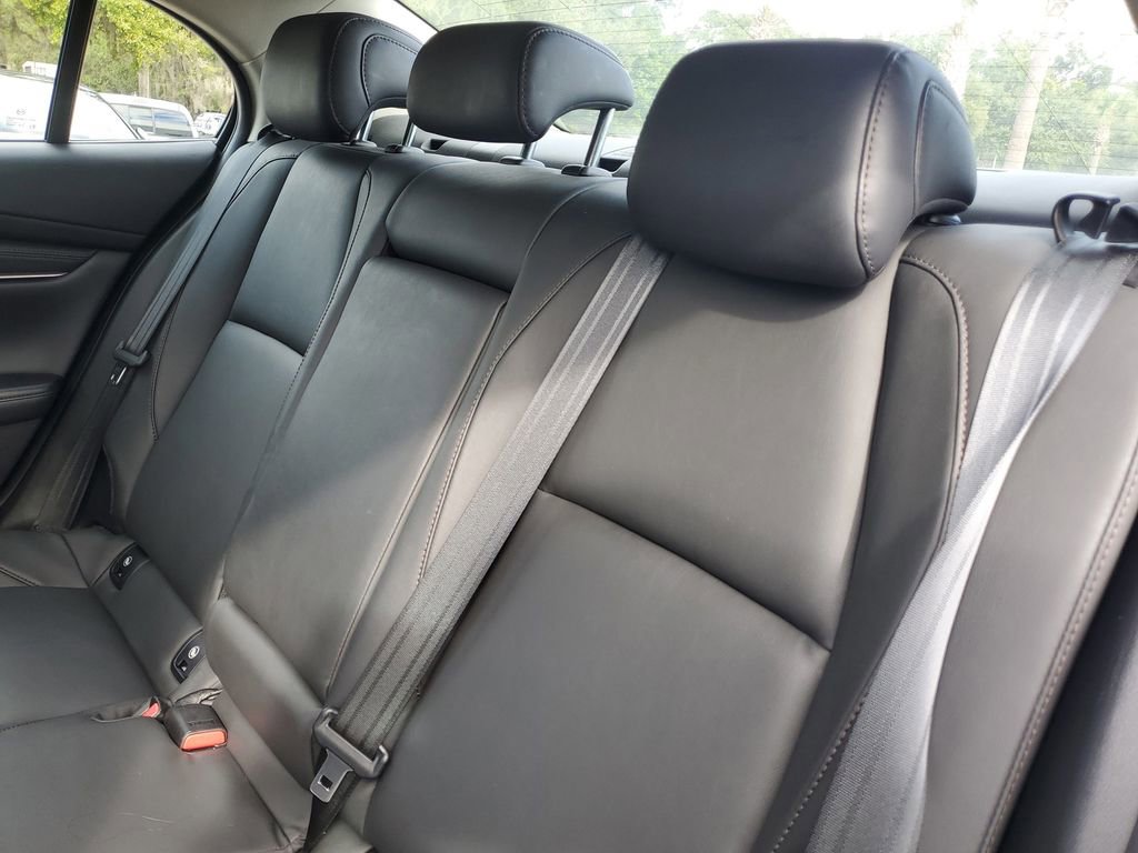 Used 2022 MAZDA MAZDA3 s image 12