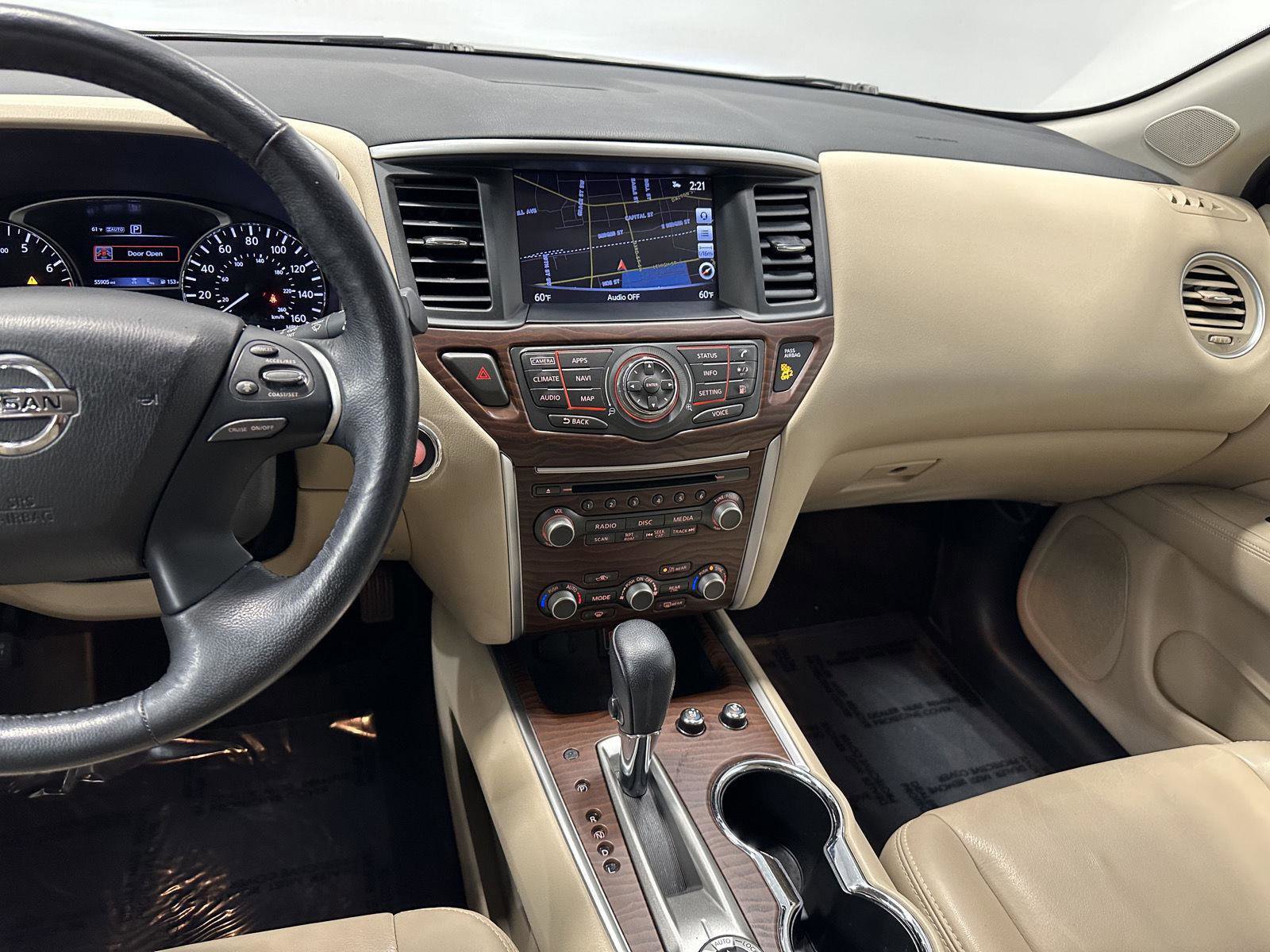 Used 2019 Nissan Pathfinder Platinum image 21