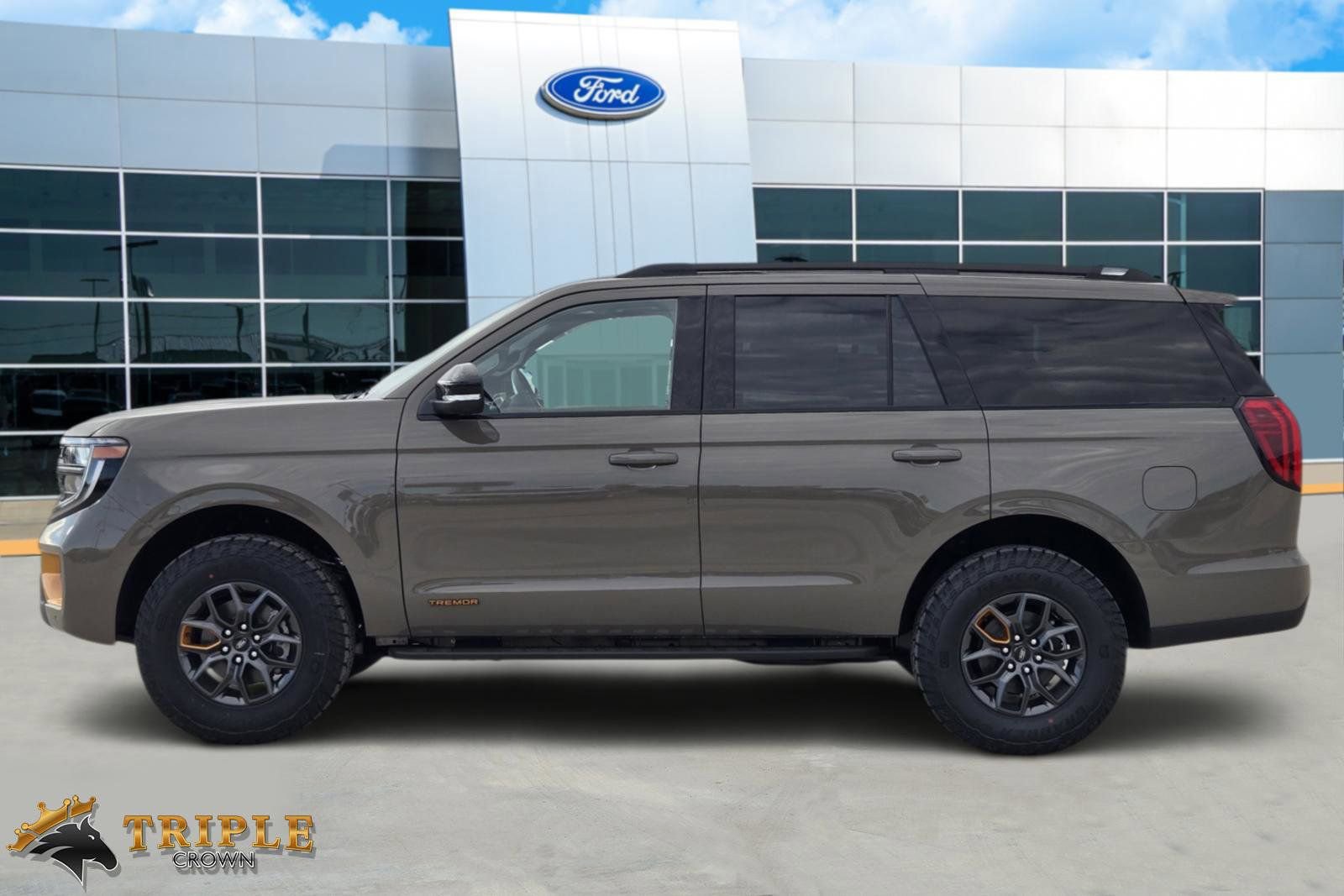 New 2026 Ford Expedition Tremor image 3