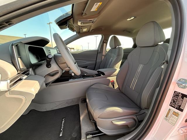 New 2025 Hyundai Elantra Sport image 20