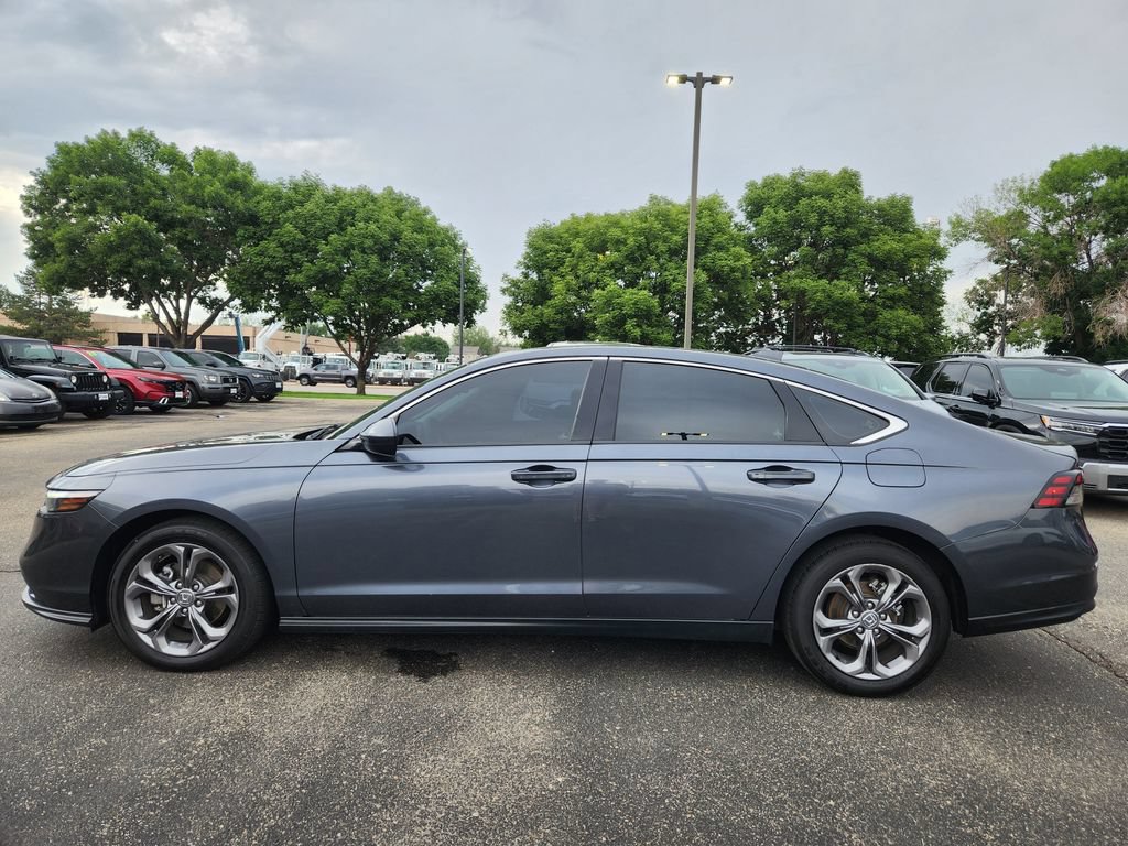 Used 2023 Honda Accord EX image 4