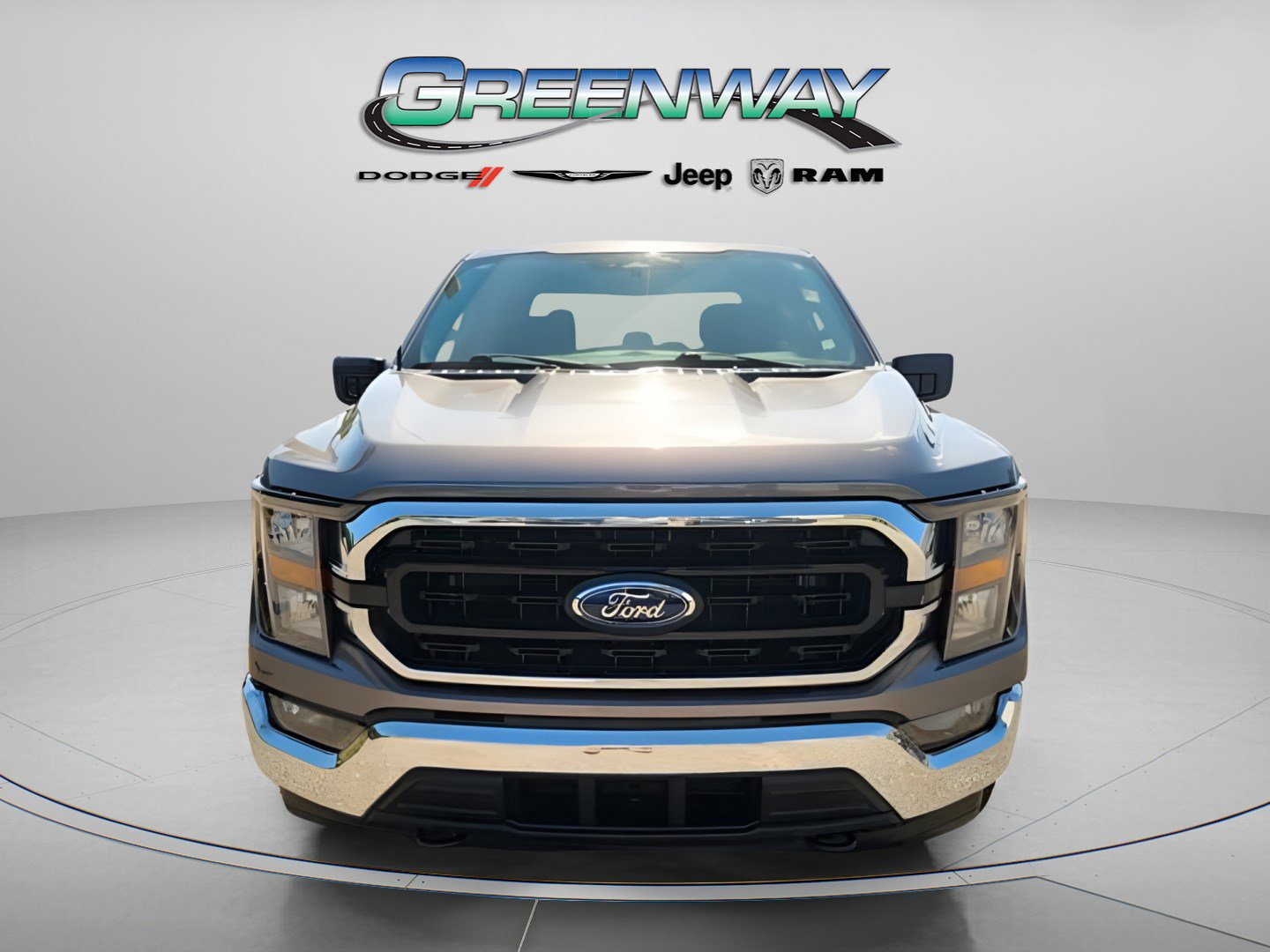 Used 2023 Ford F150 XLT image 4