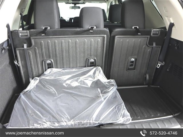 New 2025 Nissan Pathfinder SV w/ Cargo Package image 22