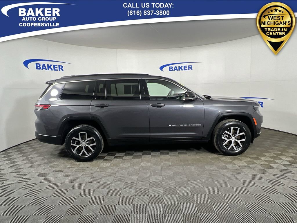 Used 2024 Jeep Grand Cherokee L Limited w/ Luxury Tech Group II image 10