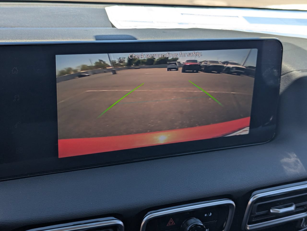 New 2026 Nissan Sentra SR w/ Floor Mat Package FWD image 19