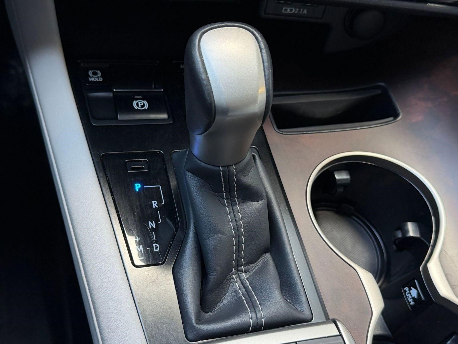 Used 2020 Lexus RX 350 AWD w/ Premium Package image 19