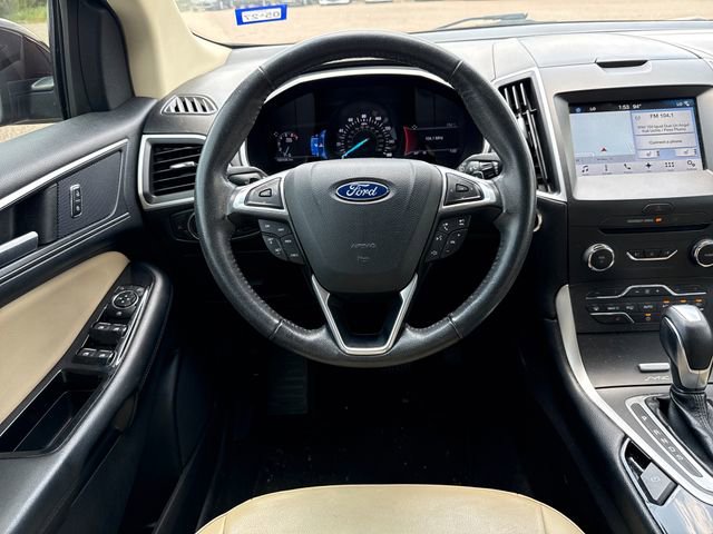 Used 2017 Ford Edge SEL w/ Equipment Group 201A FWD image 12
