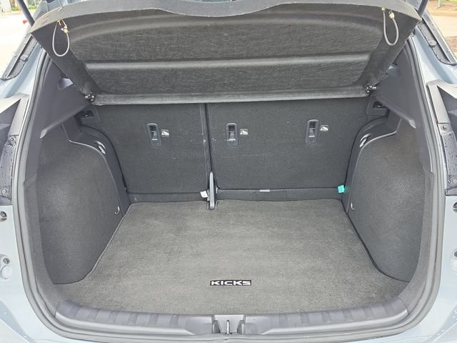 Certified 2024 Nissan Kicks SR w/ SR Premium Package FWD image 10