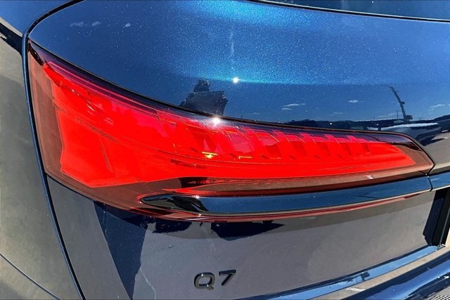 New 2026 Audi Q7 2.0T Premium AWD/4WD image 32