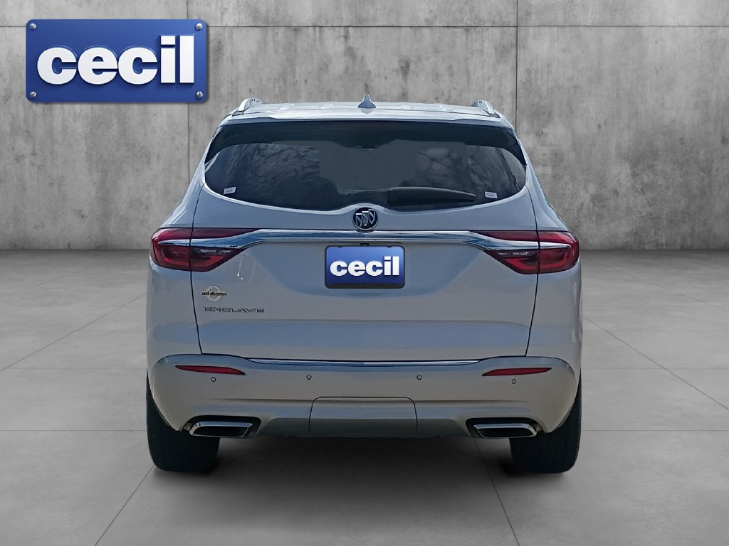 Used 2020 Buick Enclave Essence w/ LPO, Luxury Package FWD image 4