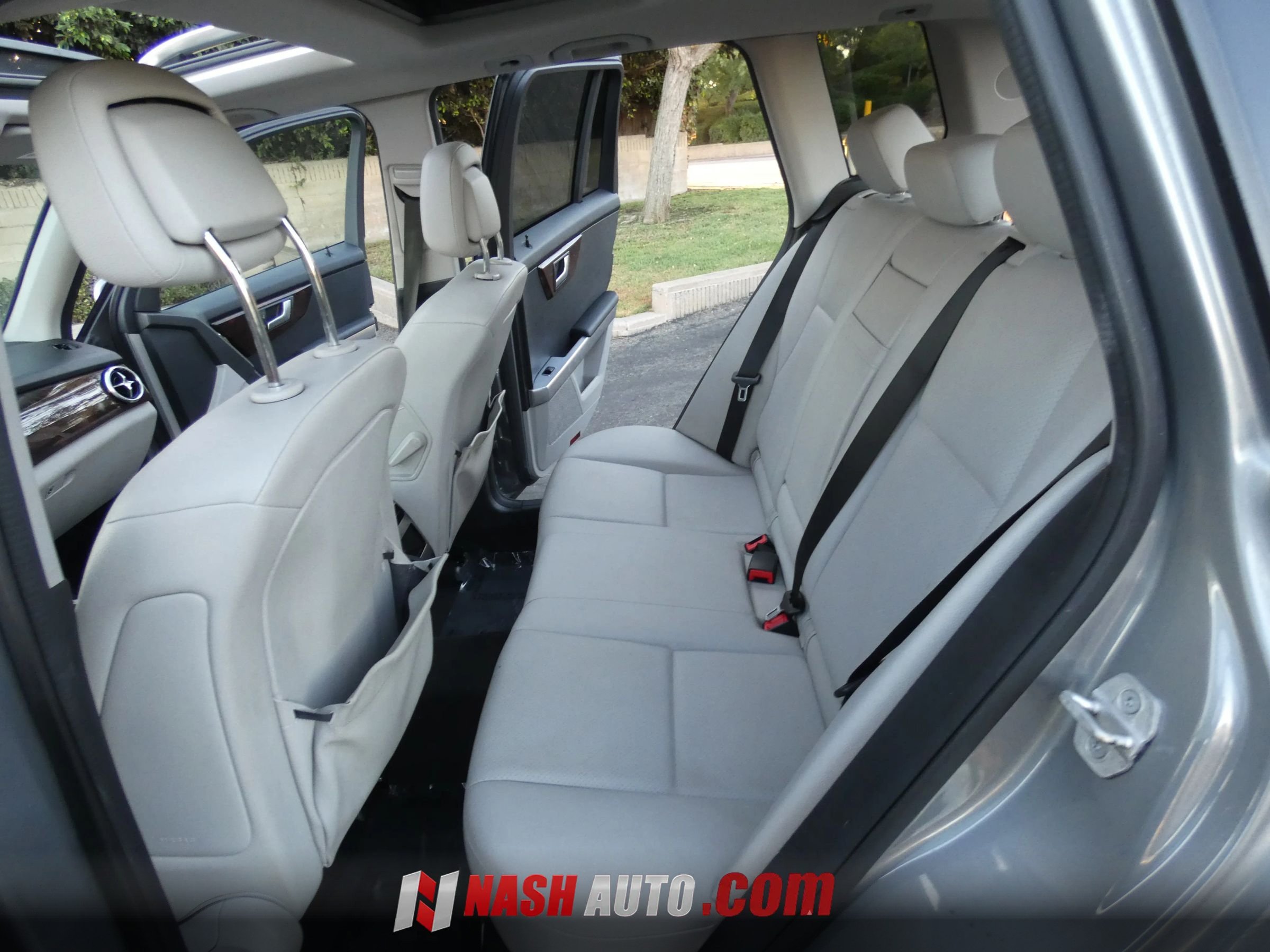 Used 2013 Mercedes-Benz GLK 350 4MATIC image 39