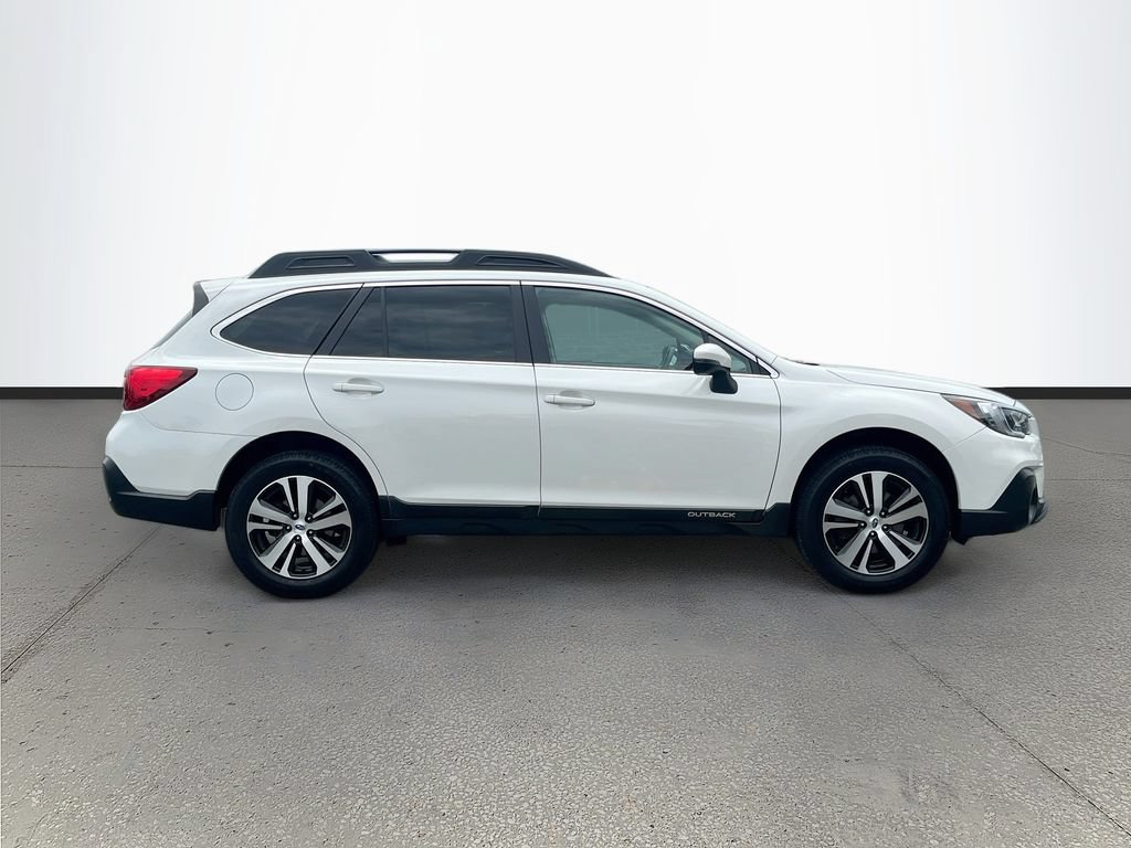 Used 2018 Subaru Outback 2.5i Limited AWD/4WD image 8